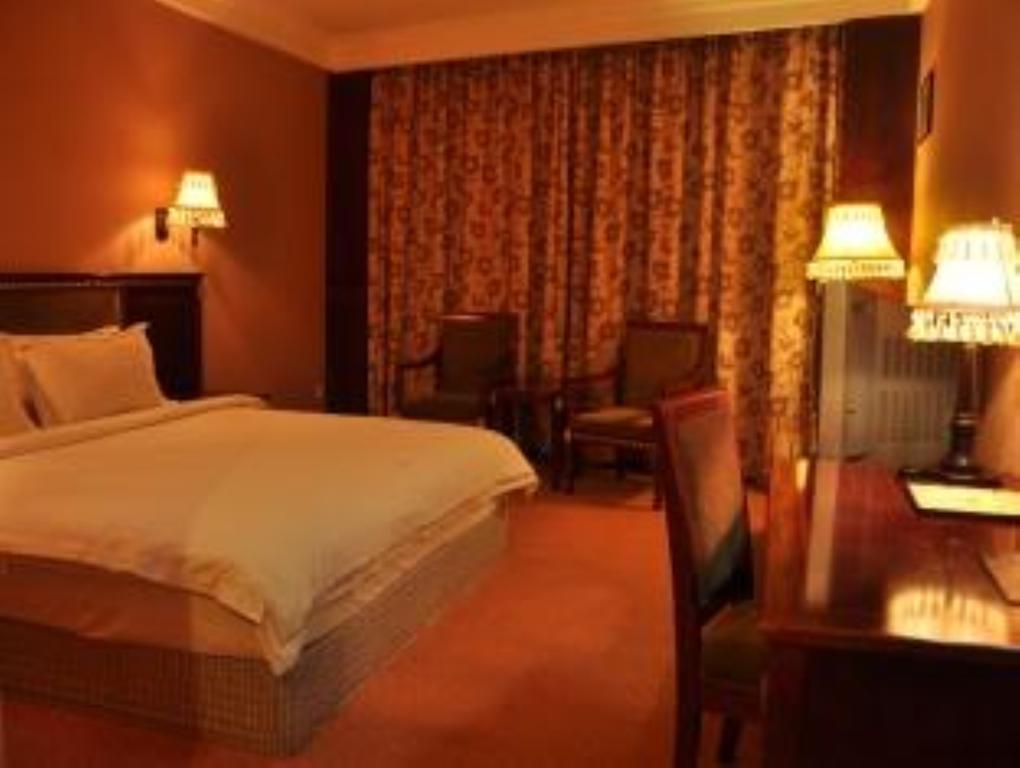 Titan King Casino Hotel Bavet Стая снимка